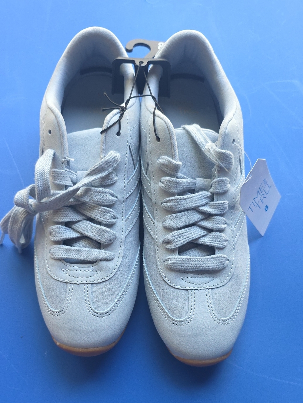 Time and Tru Women's Low Top Sneakers